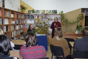 Spotkanie poetyckie z Zofią Olek-Redlarską w monieckim liceum